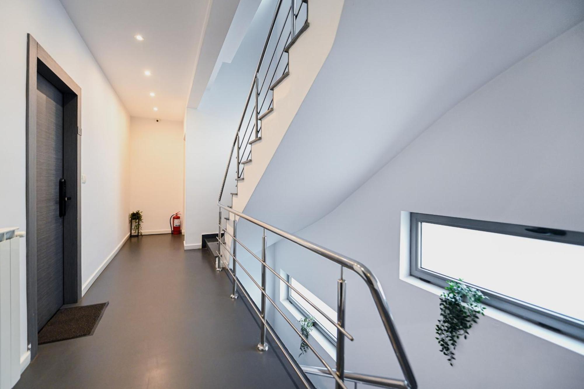 Urban Elegance - Stylish Central Accommodation Βουκουρέστι Εξωτερικό φωτογραφία