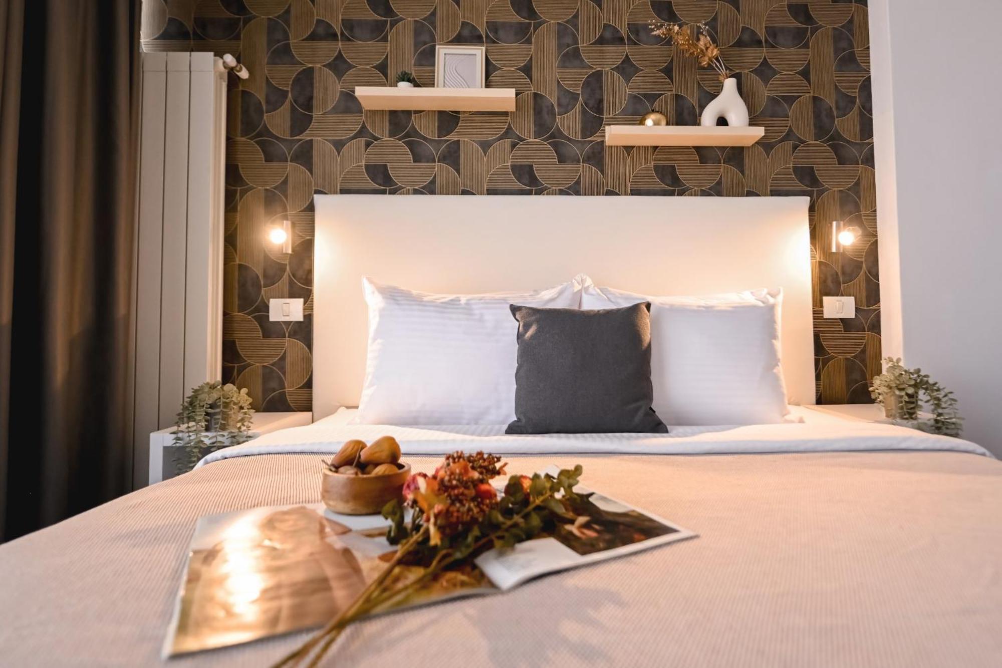 Urban Elegance - Stylish Central Accommodation Βουκουρέστι Εξωτερικό φωτογραφία