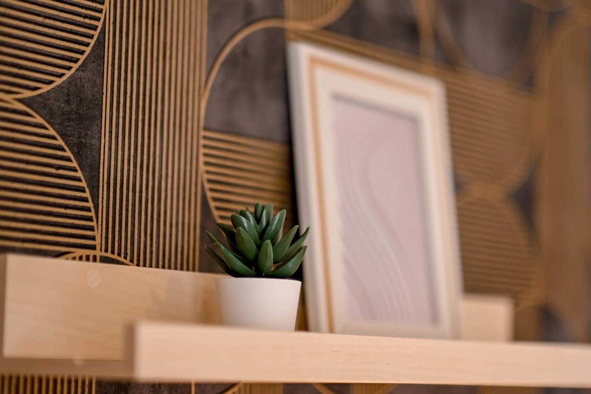 Urban Elegance - Stylish Central Accommodation Βουκουρέστι Δωμάτιο φωτογραφία