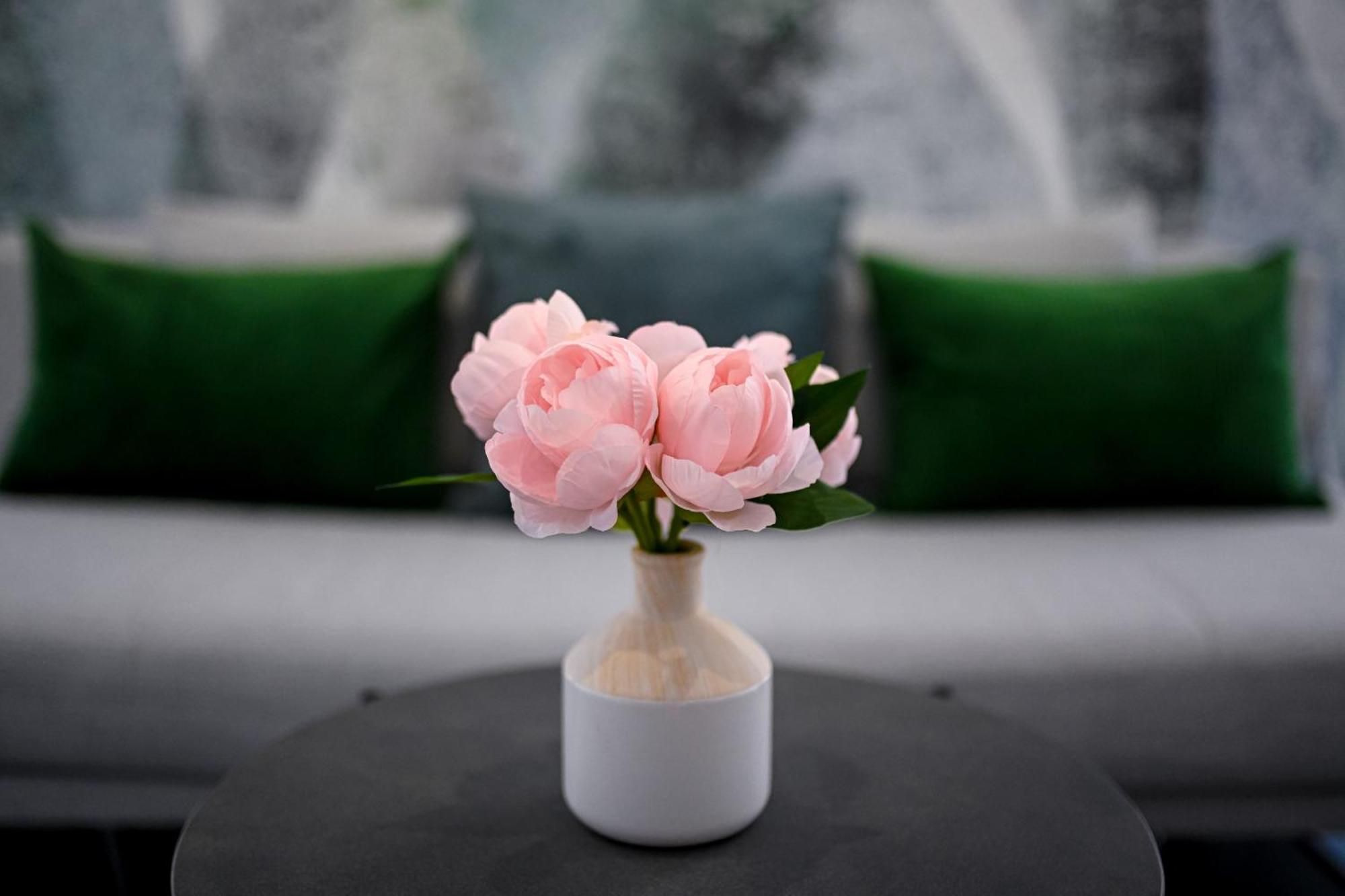 Urban Elegance - Stylish Central Accommodation Βουκουρέστι Εξωτερικό φωτογραφία