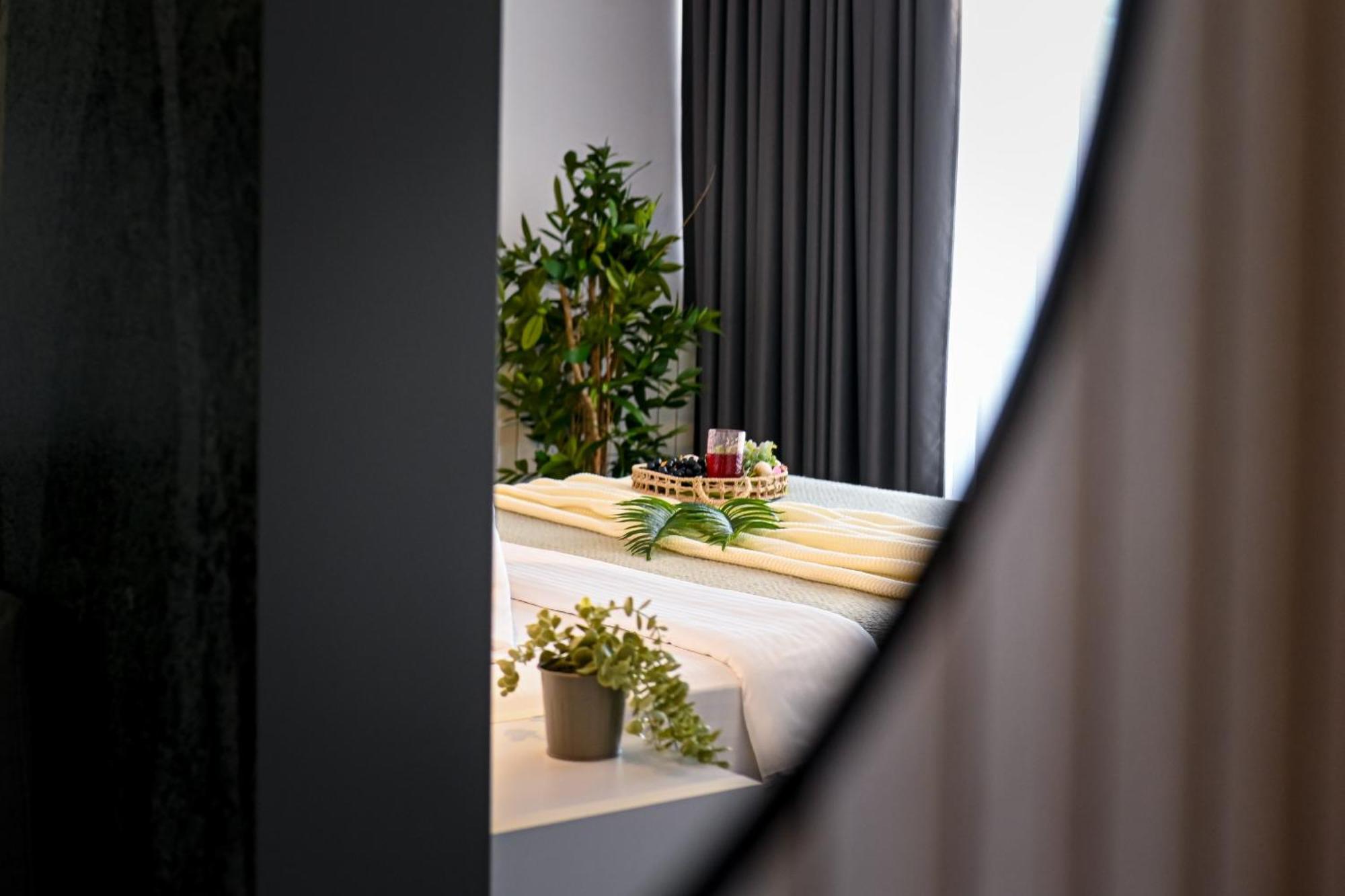 Urban Elegance - Stylish Central Accommodation Βουκουρέστι Δωμάτιο φωτογραφία