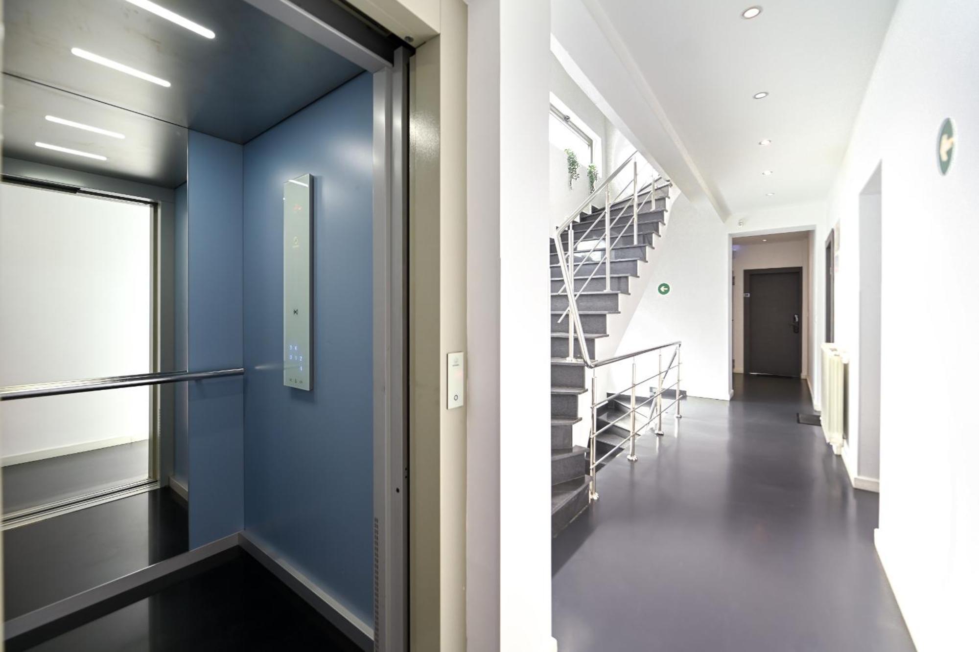 Urban Elegance - Stylish Central Accommodation Βουκουρέστι Εξωτερικό φωτογραφία