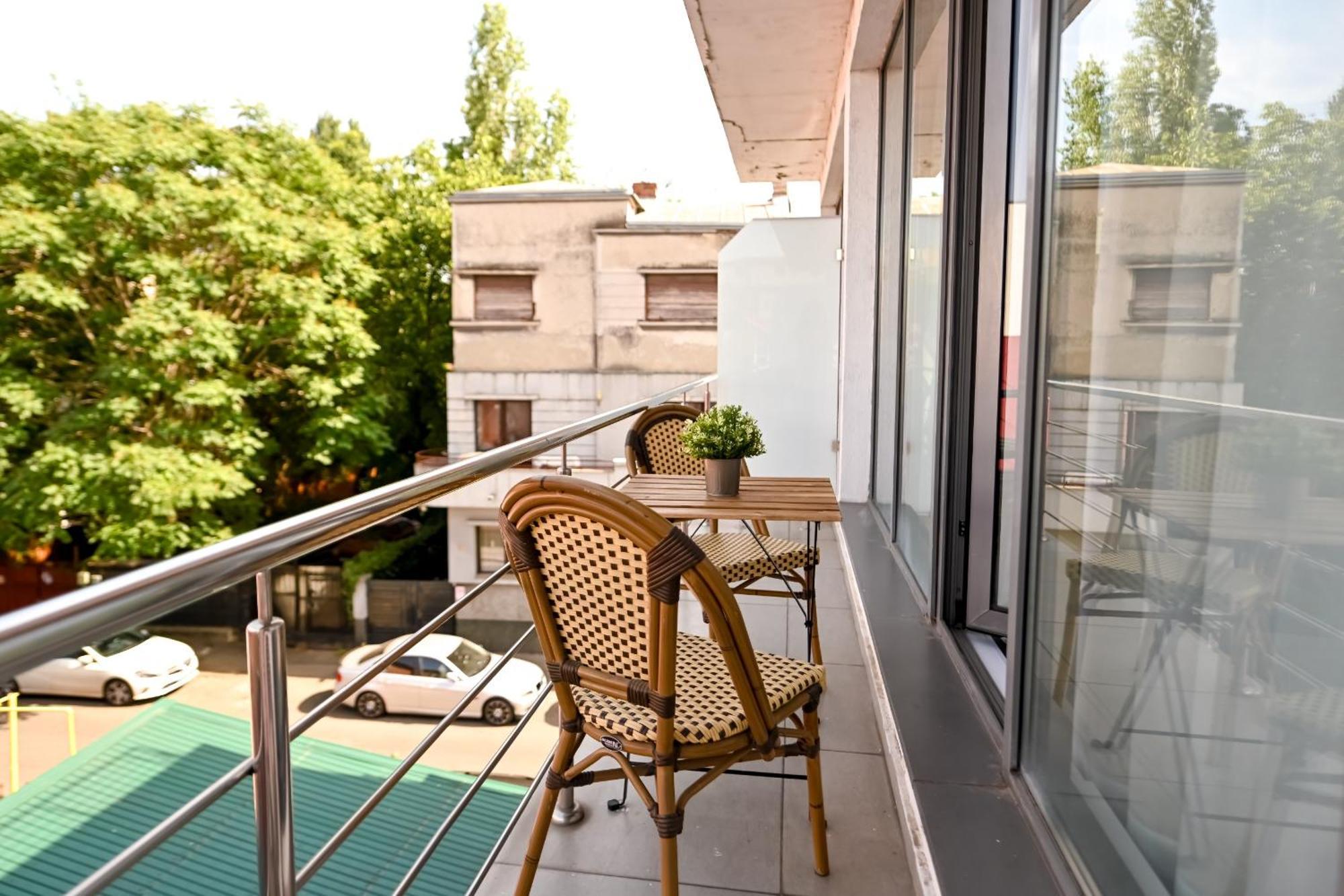 Urban Elegance - Stylish Central Accommodation Βουκουρέστι Εξωτερικό φωτογραφία