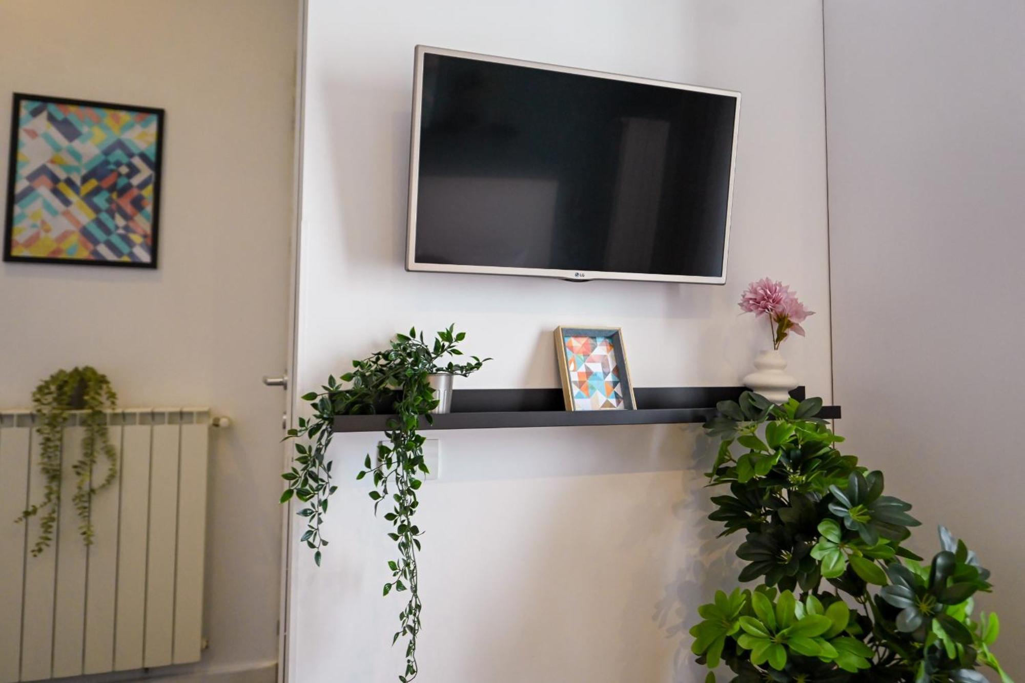 Urban Elegance - Stylish Central Accommodation Βουκουρέστι Δωμάτιο φωτογραφία