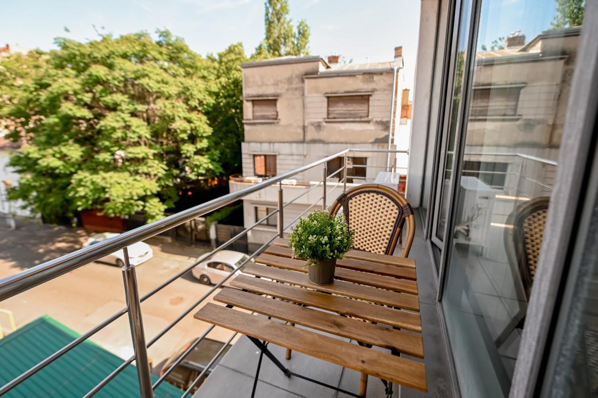 Urban Elegance - Stylish Central Accommodation Βουκουρέστι Εξωτερικό φωτογραφία